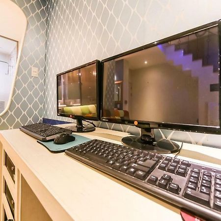 Hotel Zara Чханвон Экстерьер фото