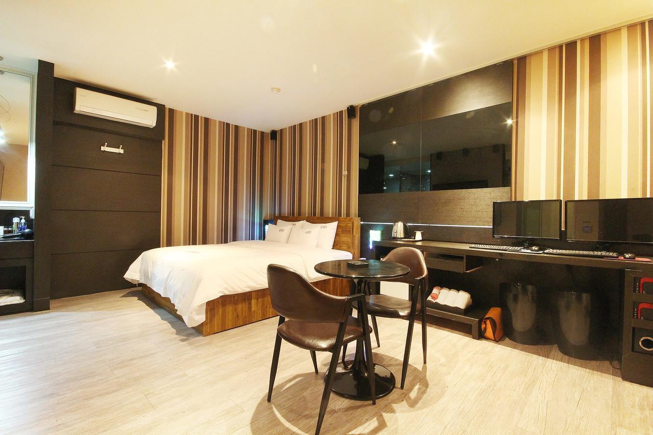 Hotel Zara Чханвон Экстерьер фото