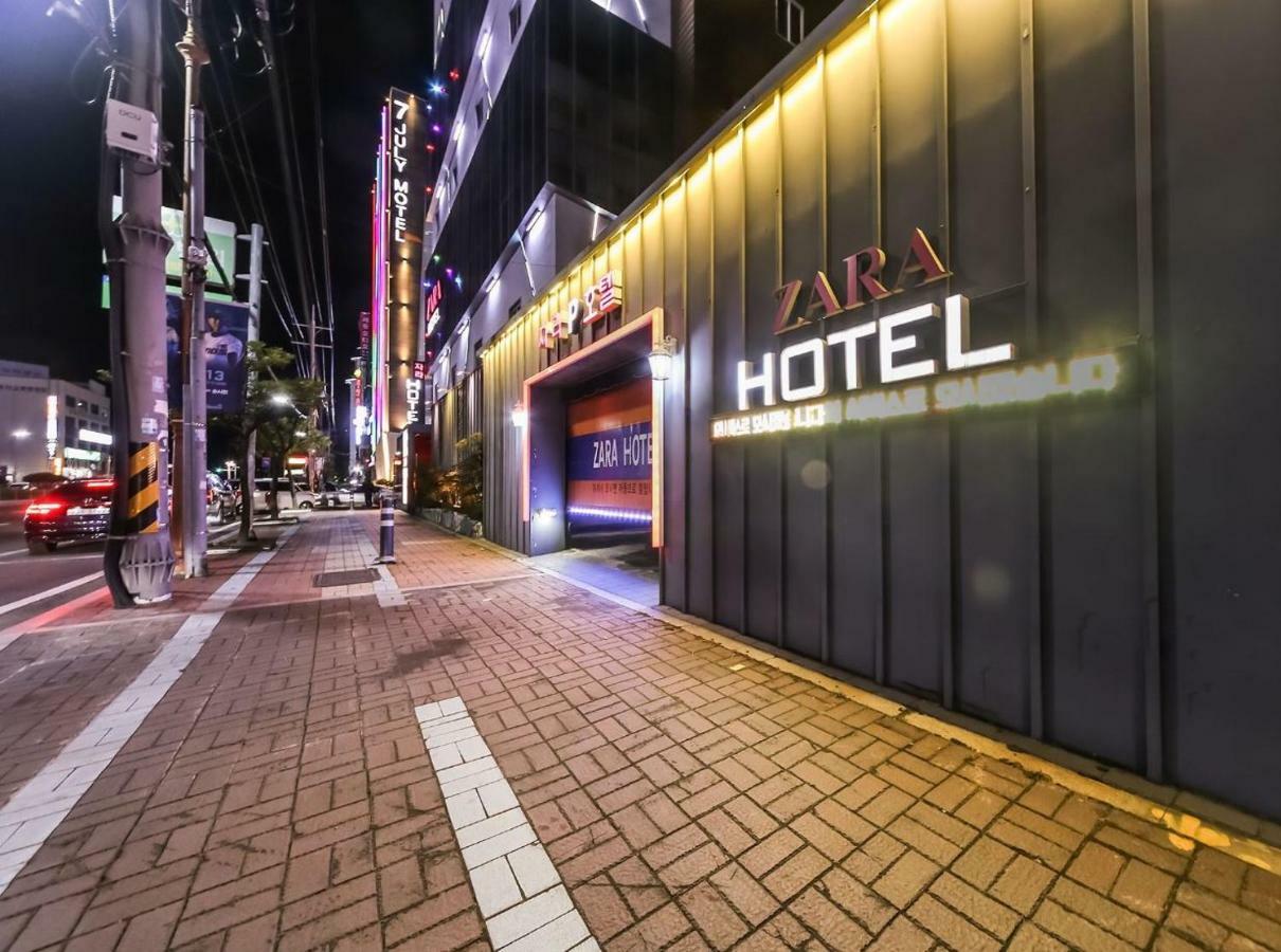 Hotel Zara Чханвон Экстерьер фото